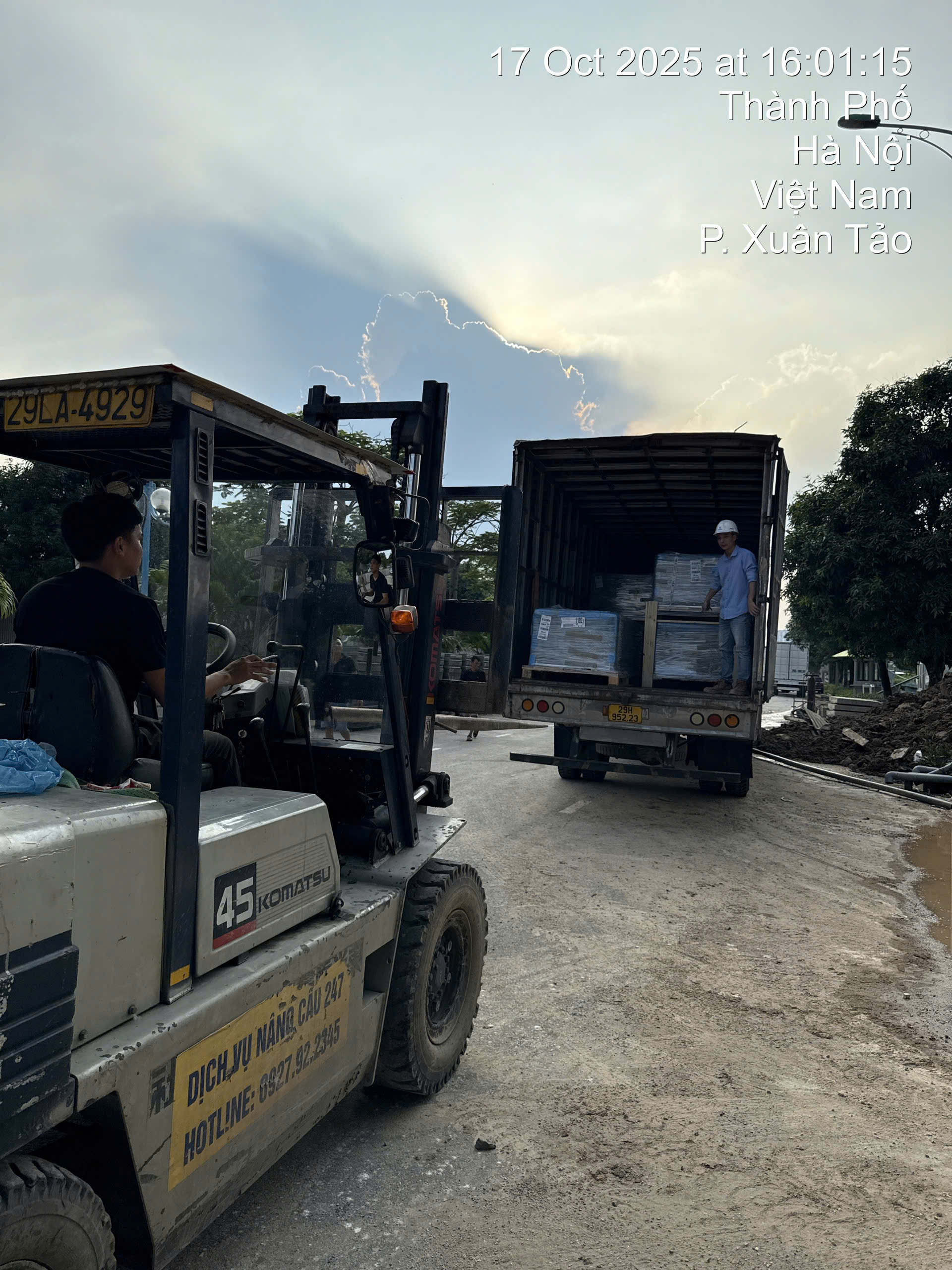 dich vu nang cau hang hoa 14 - Dịch Vụ Nâng Cẩu Hàng Hoá